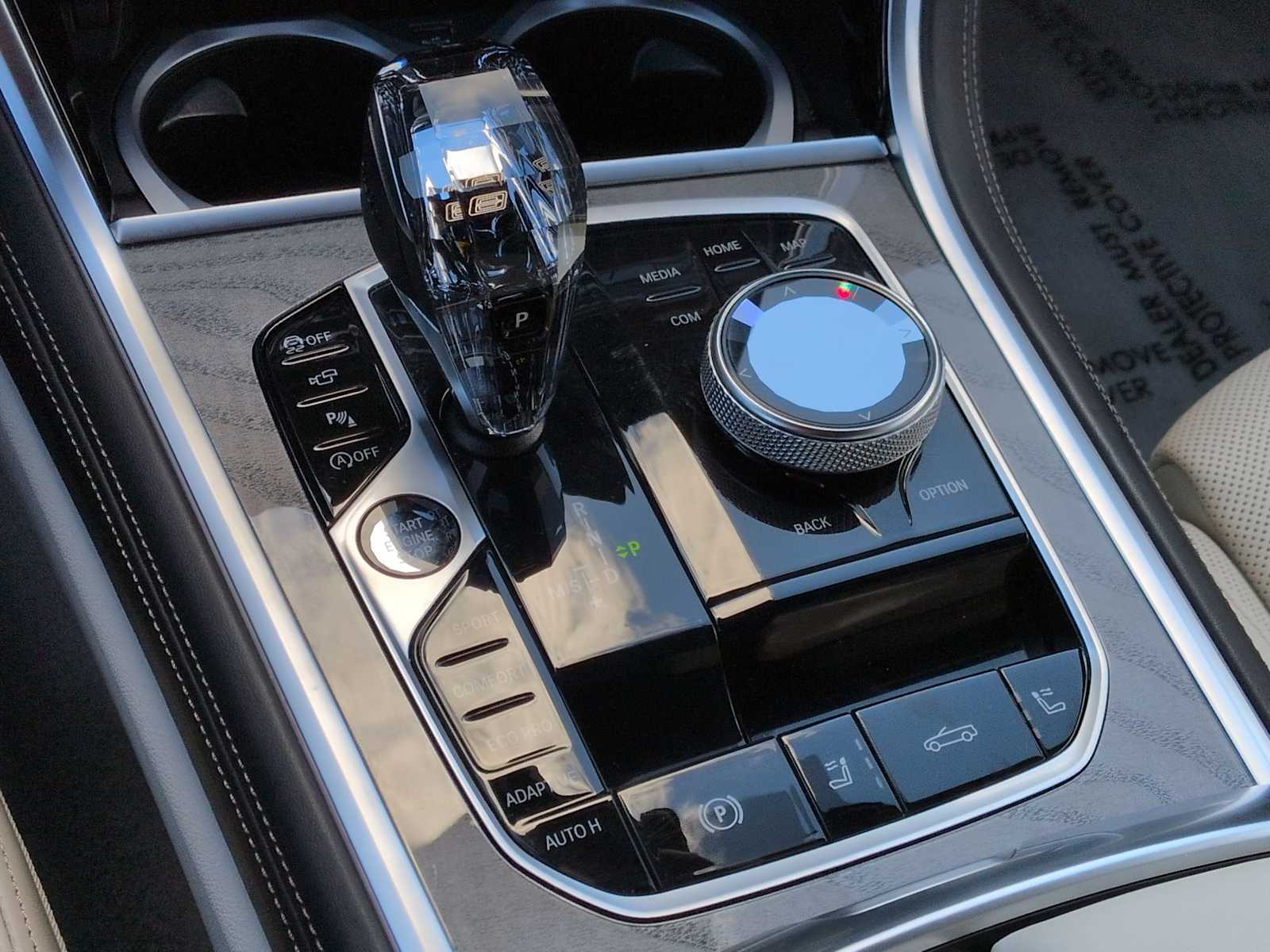 Thumbnail: 2024 BMW 8 Series - 34