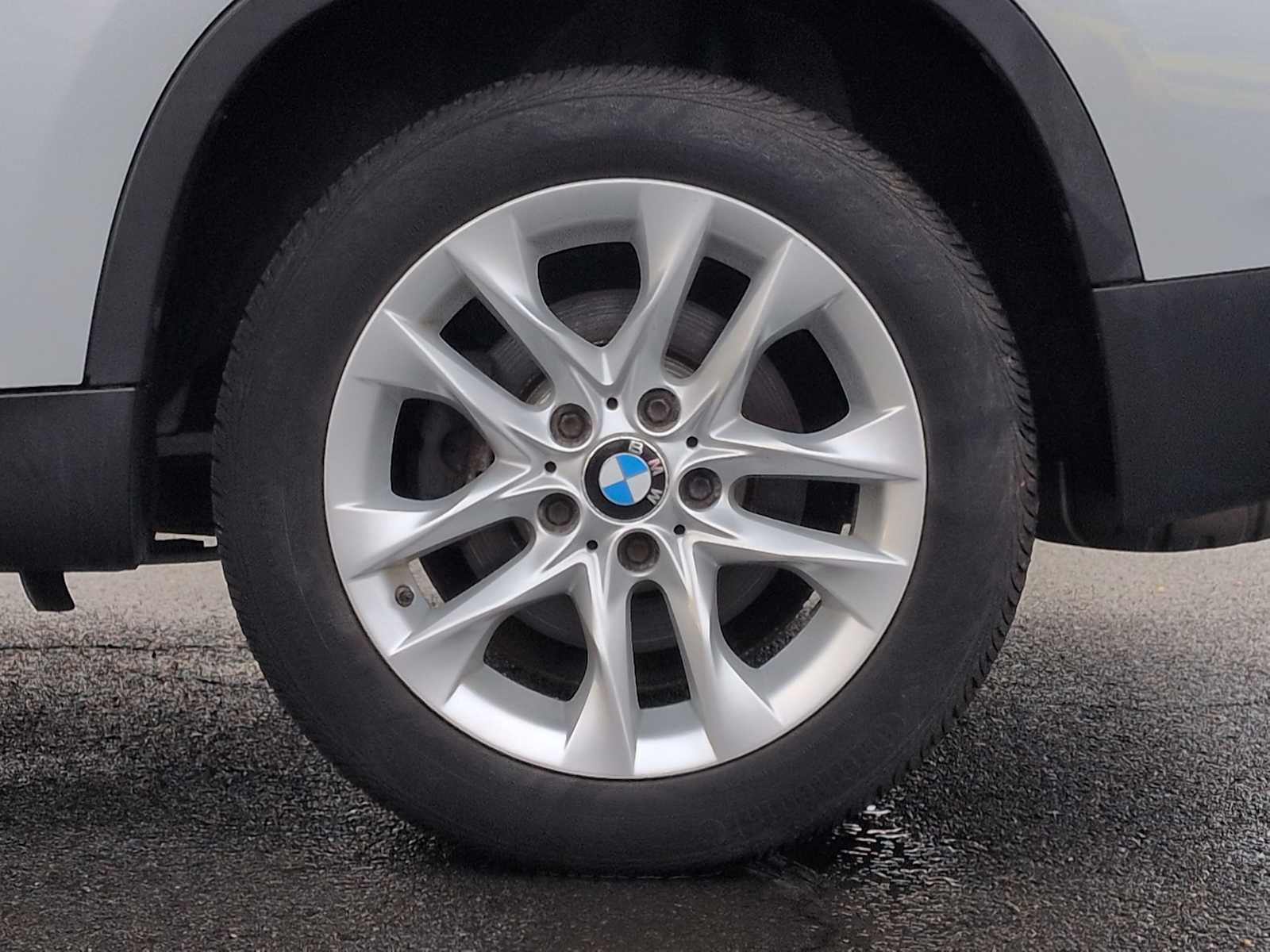 Thumbnail: 2015 BMW X1 - 14