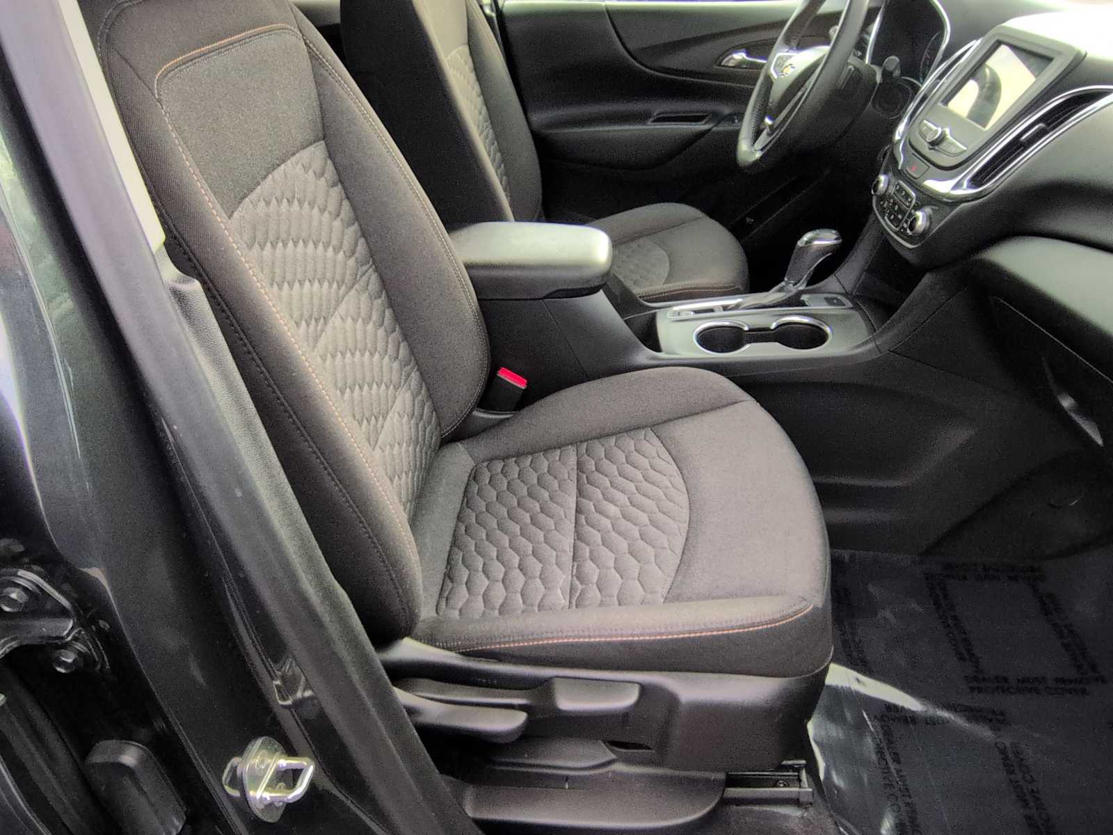 Thumbnail: 2019 Chevrolet Equinox - 22