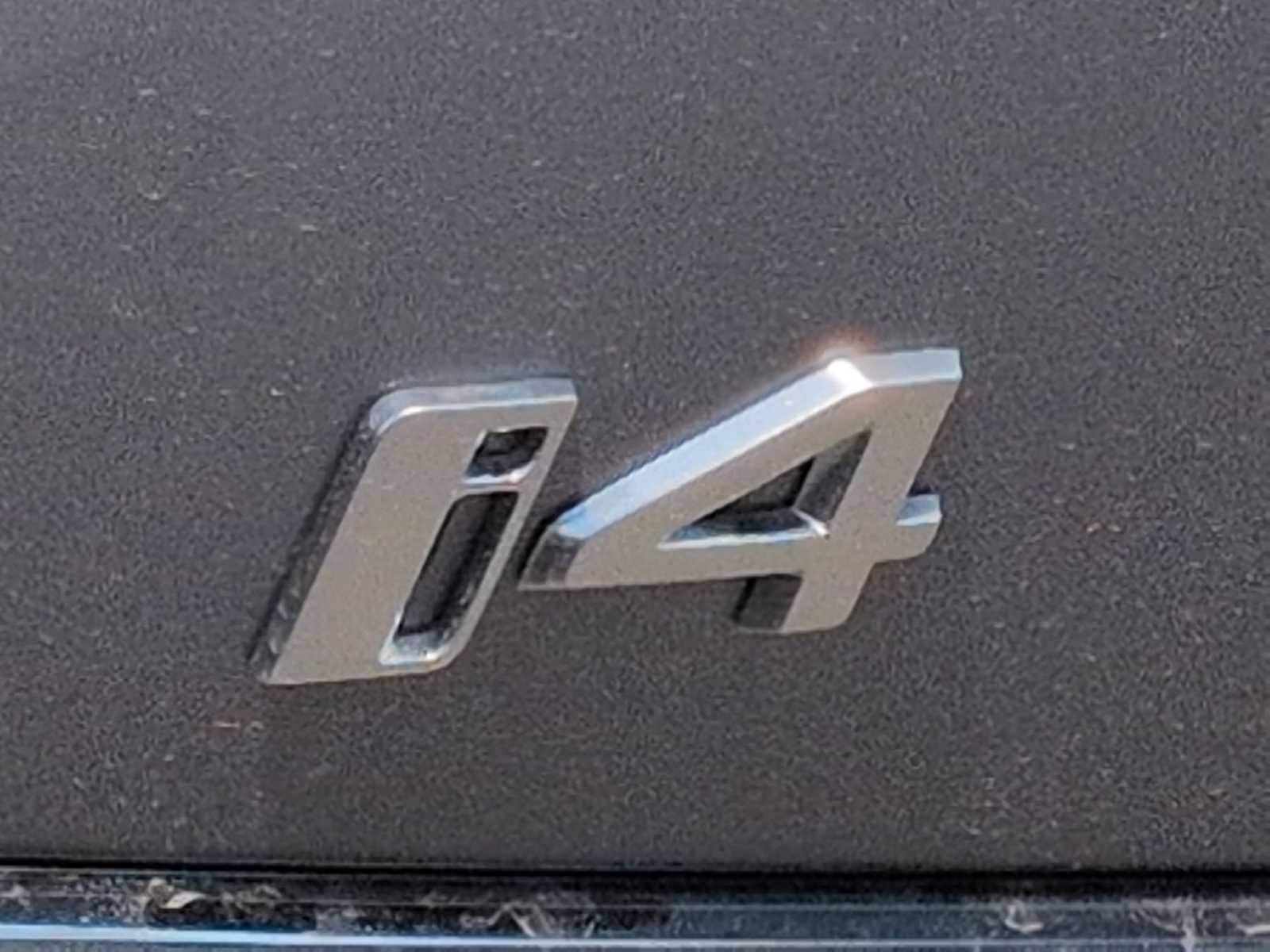 Thumbnail: 2026 BMW i4 - 13