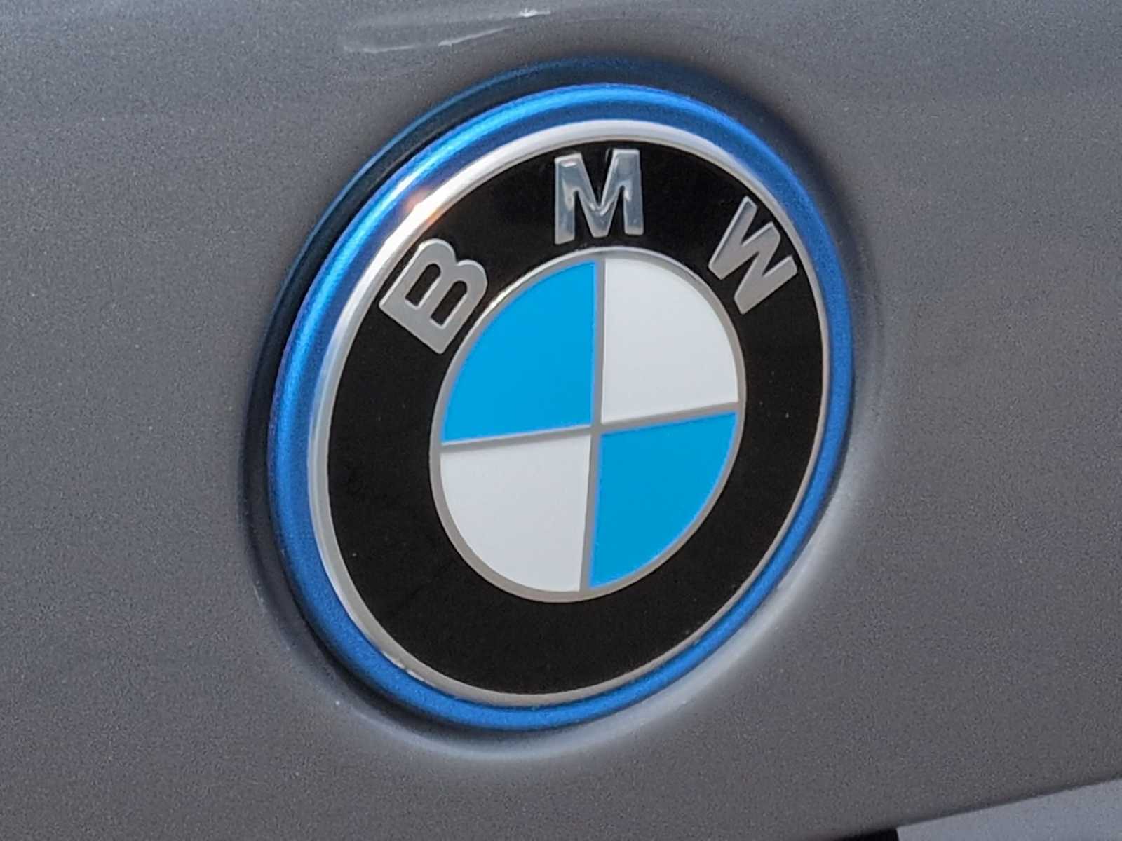Thumbnail: 2026 BMW X5 - 12