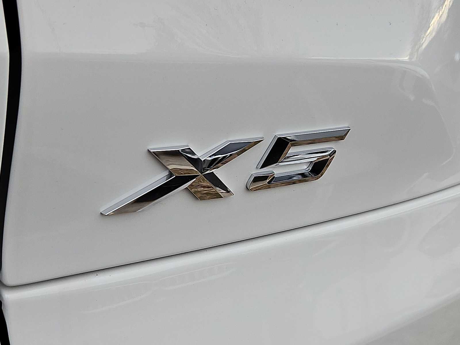 Thumbnail: 2026 BMW X5 - 12