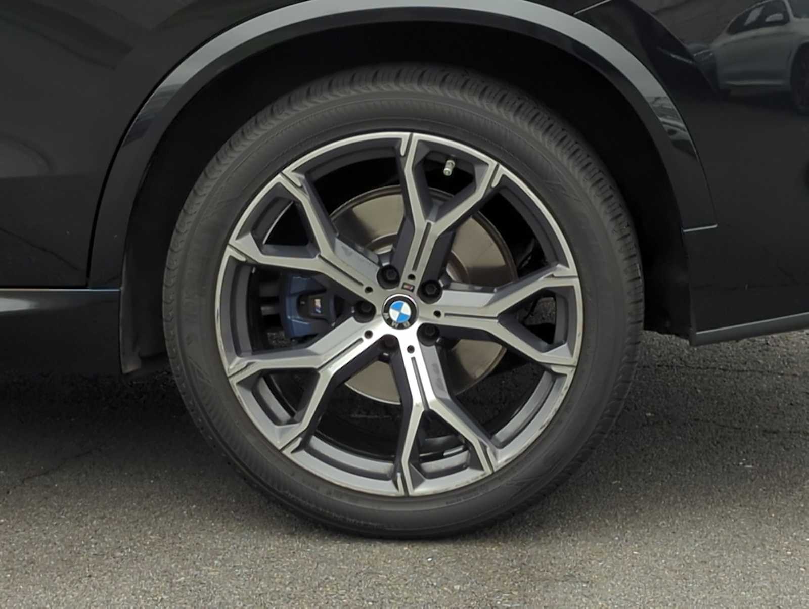 Thumbnail: 2022 BMW X5 - 13
