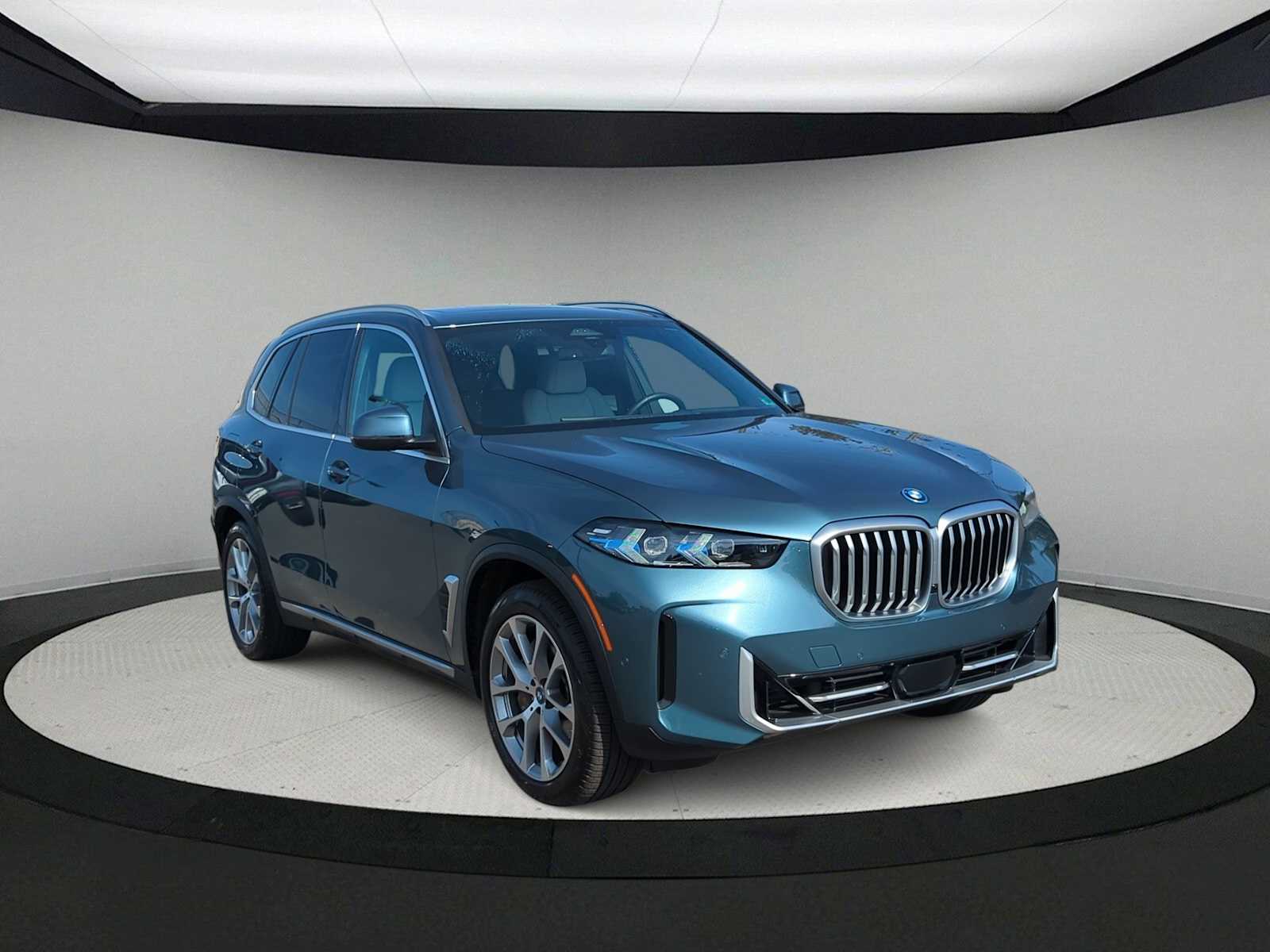 Thumbnail: 2025 BMW X5 - 2