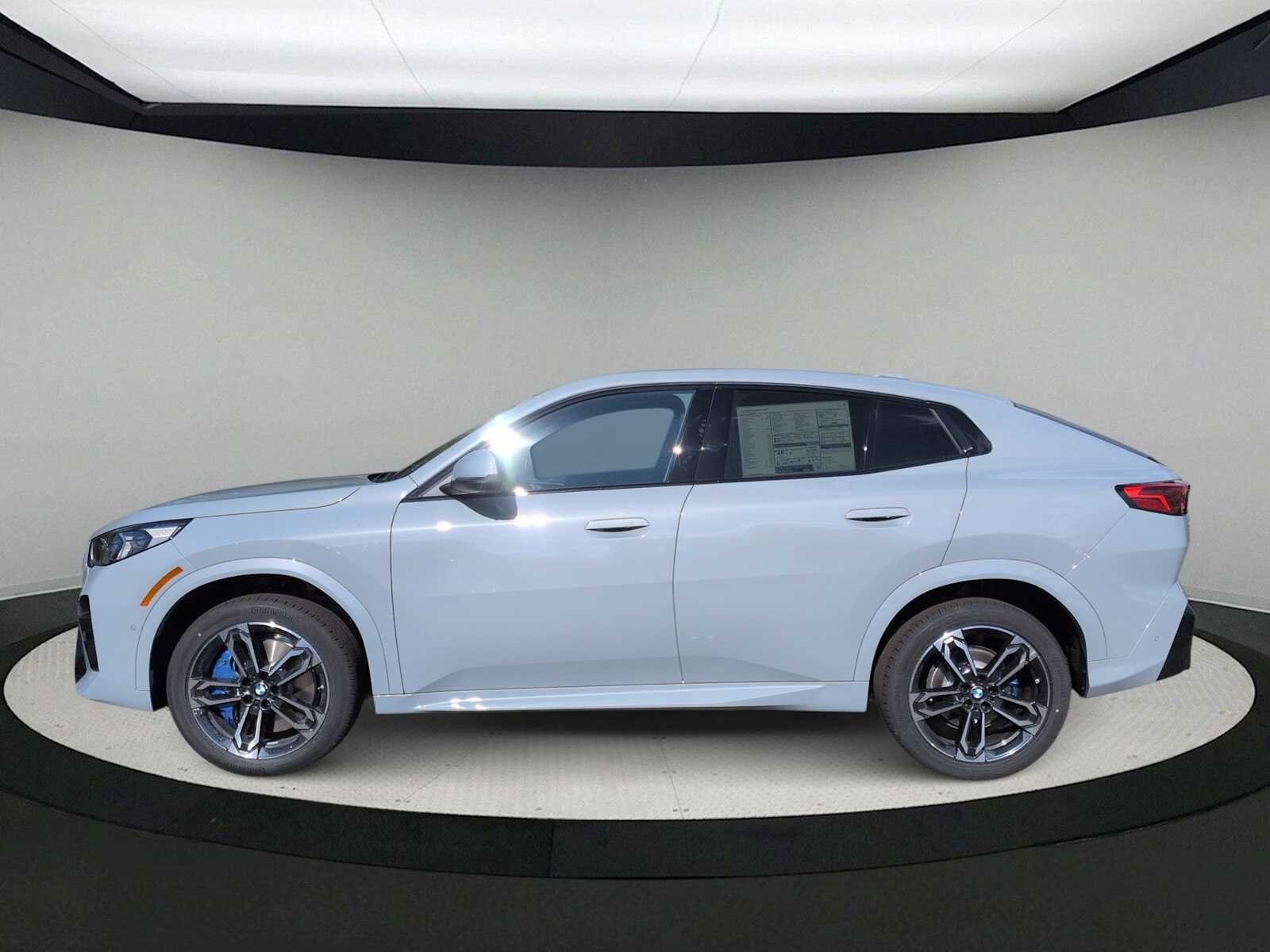 Thumbnail: 2026 BMW X2 - 5