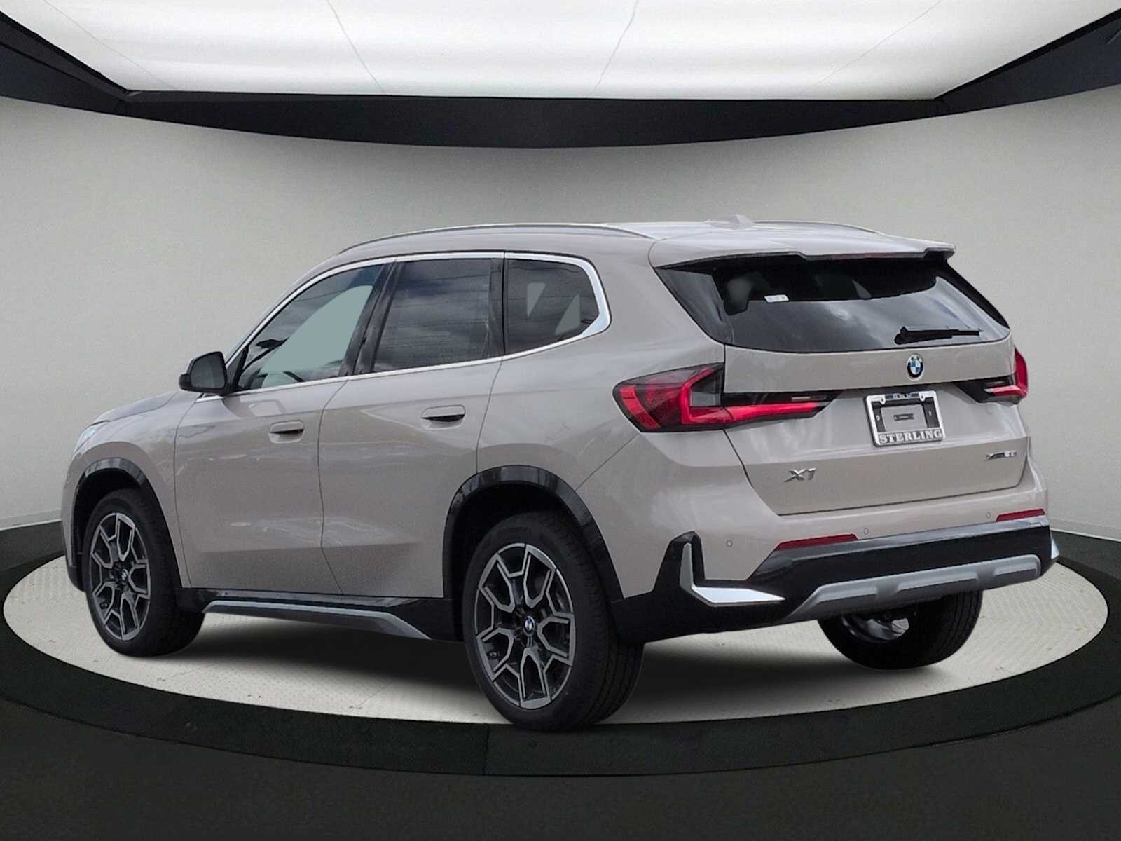 Thumbnail: 2026 BMW X1 - 6