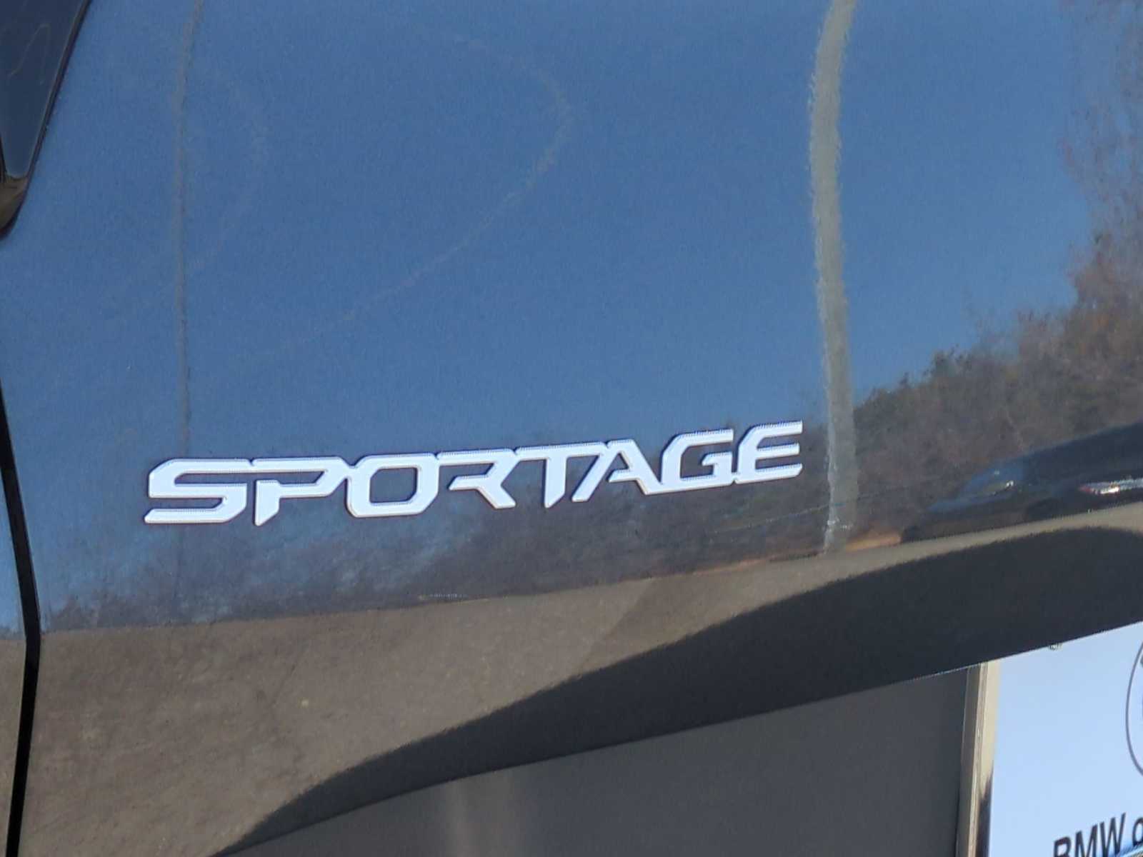 Thumbnail: 2023 Kia Sportage - 13