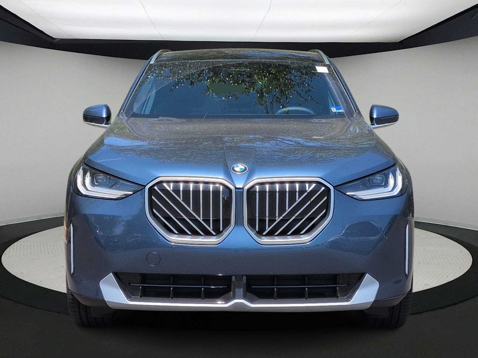 Thumbnail: 2026 BMW X3 - 3