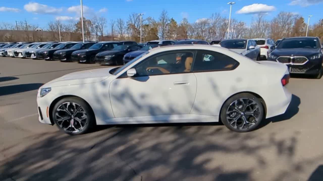 Thumbnail: 2025 BMW 2 Series - 7