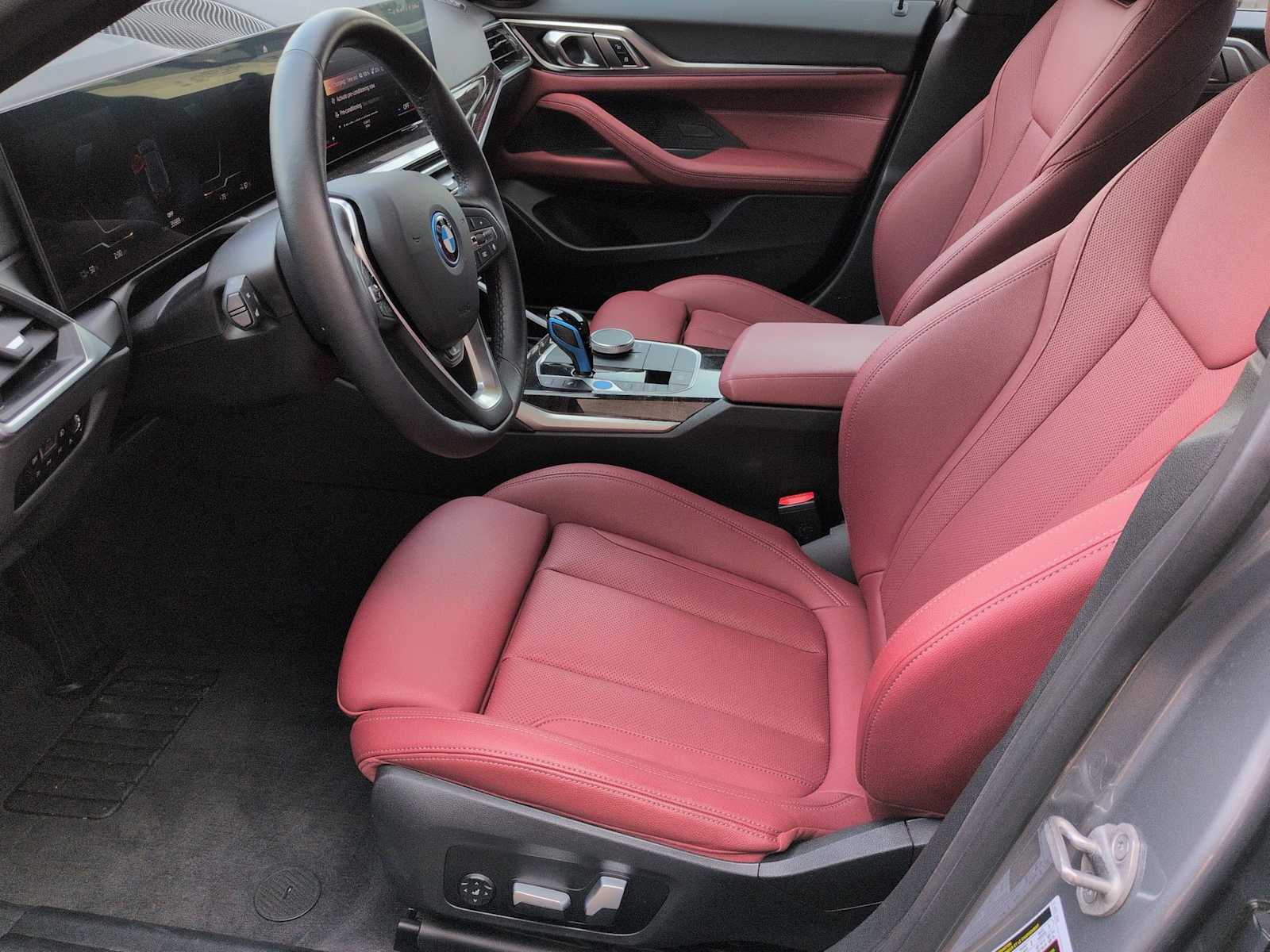 Thumbnail: 2023 BMW i4 - 17