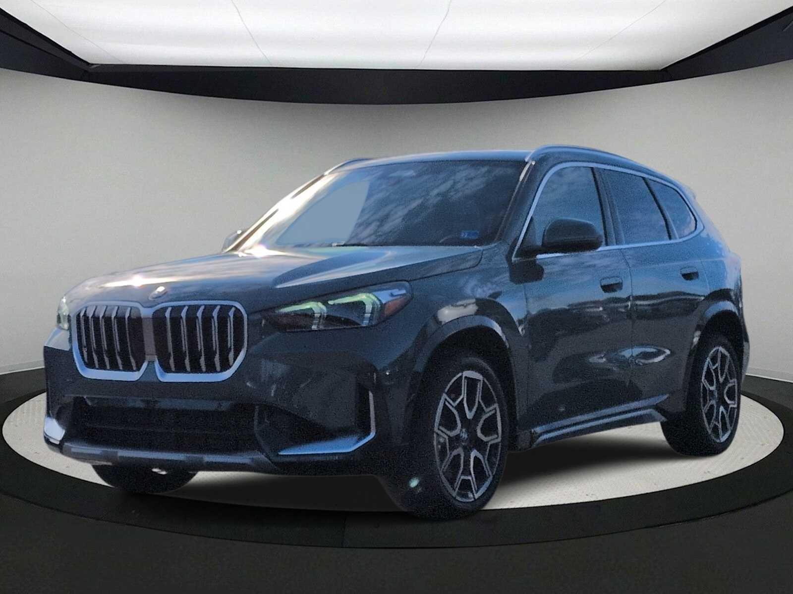 Thumbnail: 2025 BMW X1 - 4