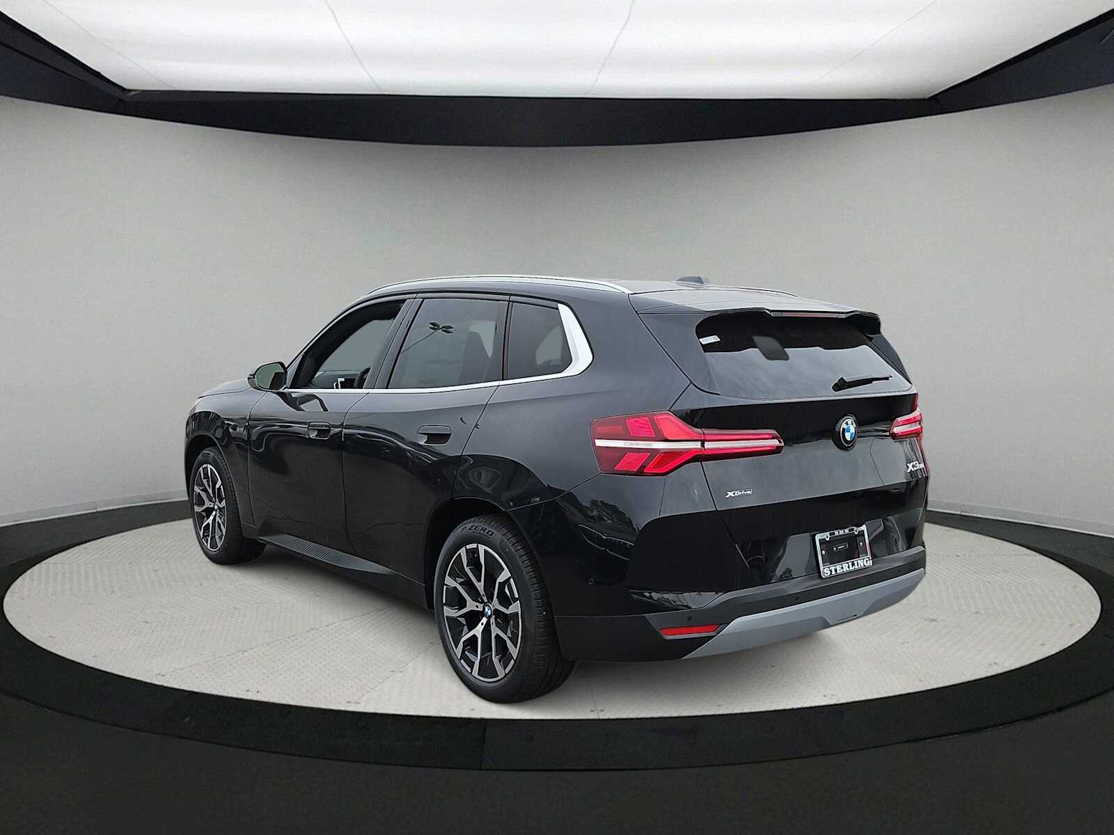 Thumbnail: 2026 BMW X3 - 6