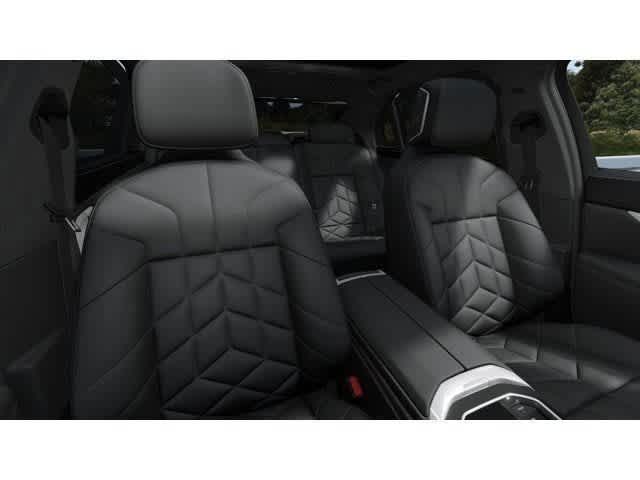 Thumbnail: 2026 BMW 7 Series - 11