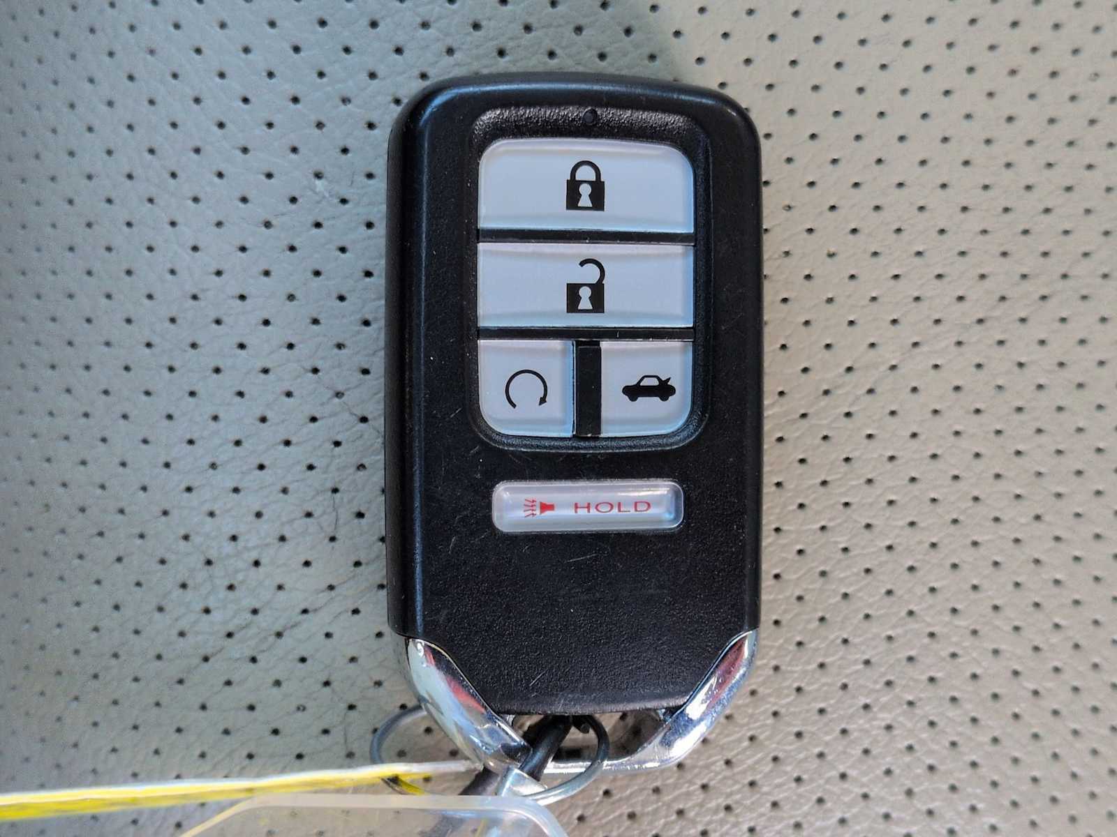 Thumbnail: 2015 Acura TLX - 36