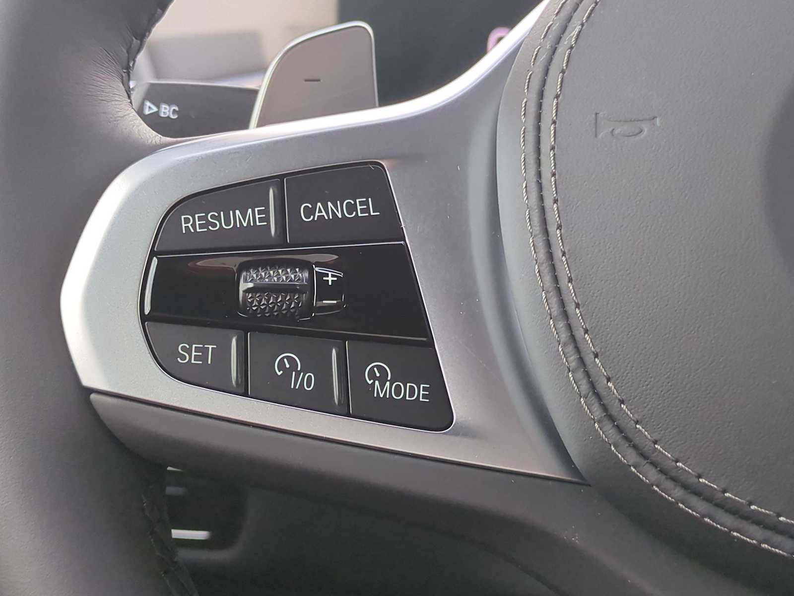 Thumbnail: 2026 BMW X7 - 25