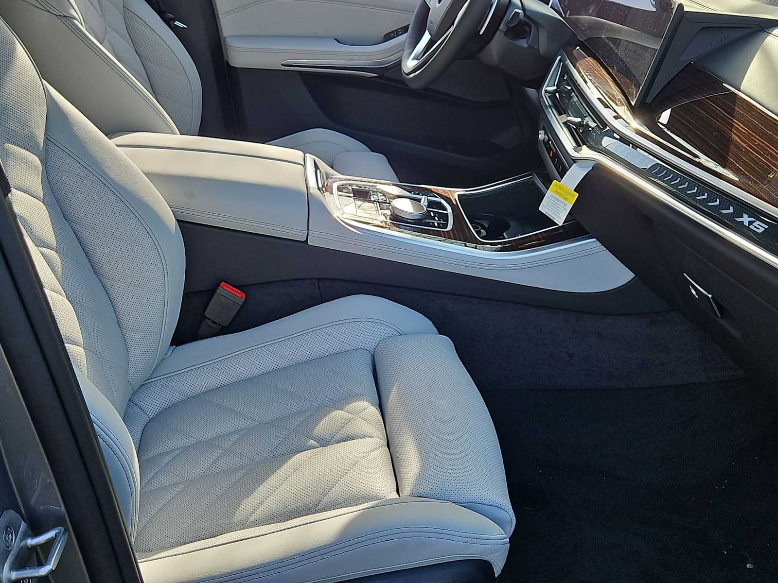 Thumbnail: 2026 BMW X5 - 20