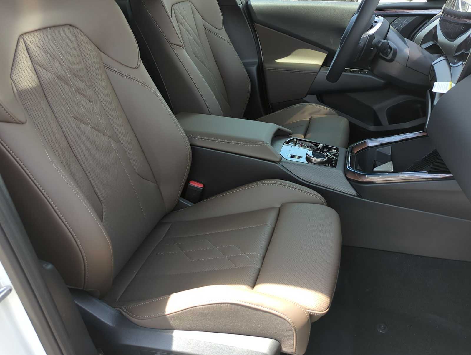 Thumbnail: 2025 BMW X3 - 22