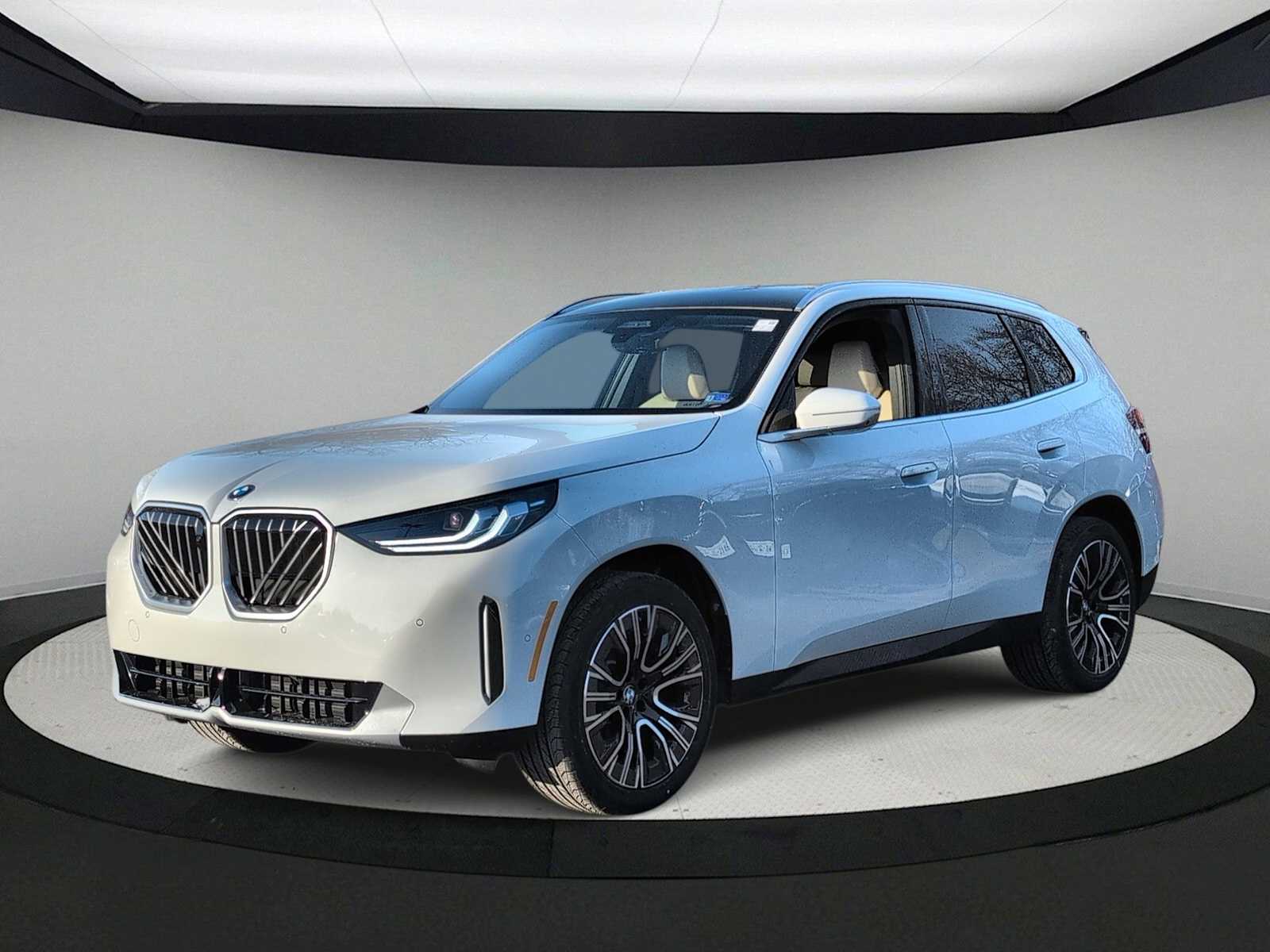Thumbnail: 2026 BMW X3 - 4