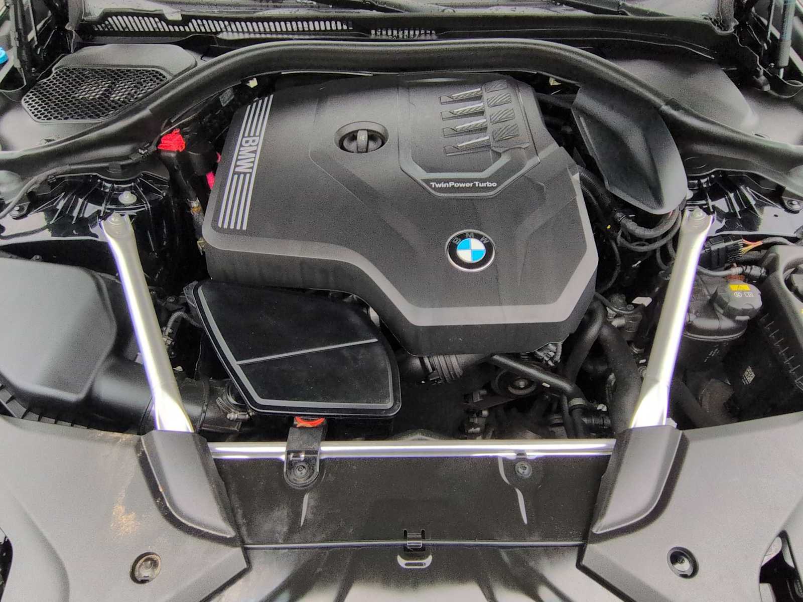 Thumbnail: 2023 BMW 5 Series - 14