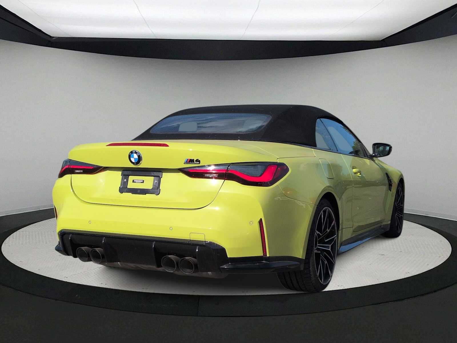 Thumbnail: 2022 BMW M4 - 8