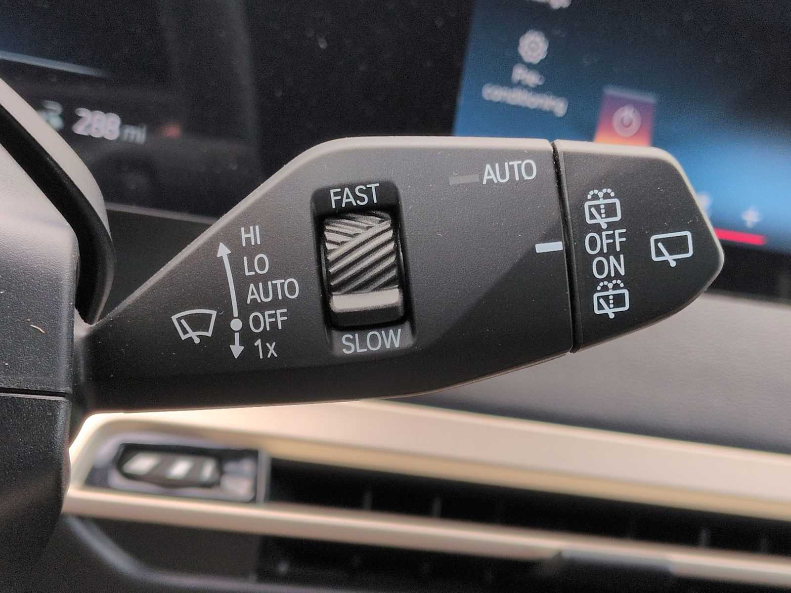 Thumbnail: 2026 BMW iX - 25