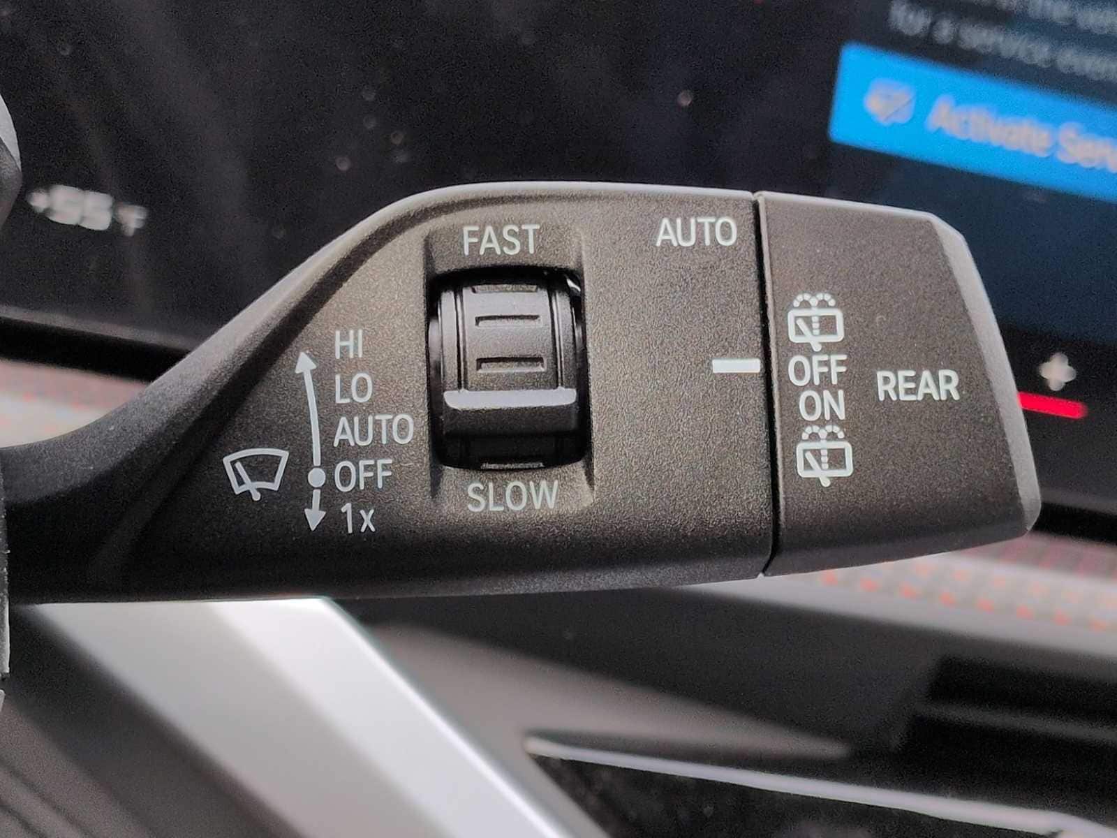 Thumbnail: 2026 BMW XM - 26