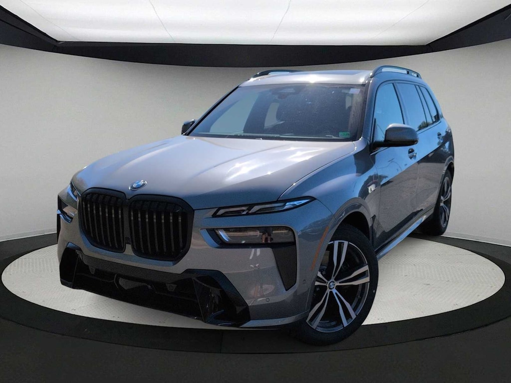 New 2026 BMW X7 xDrive40i SUV