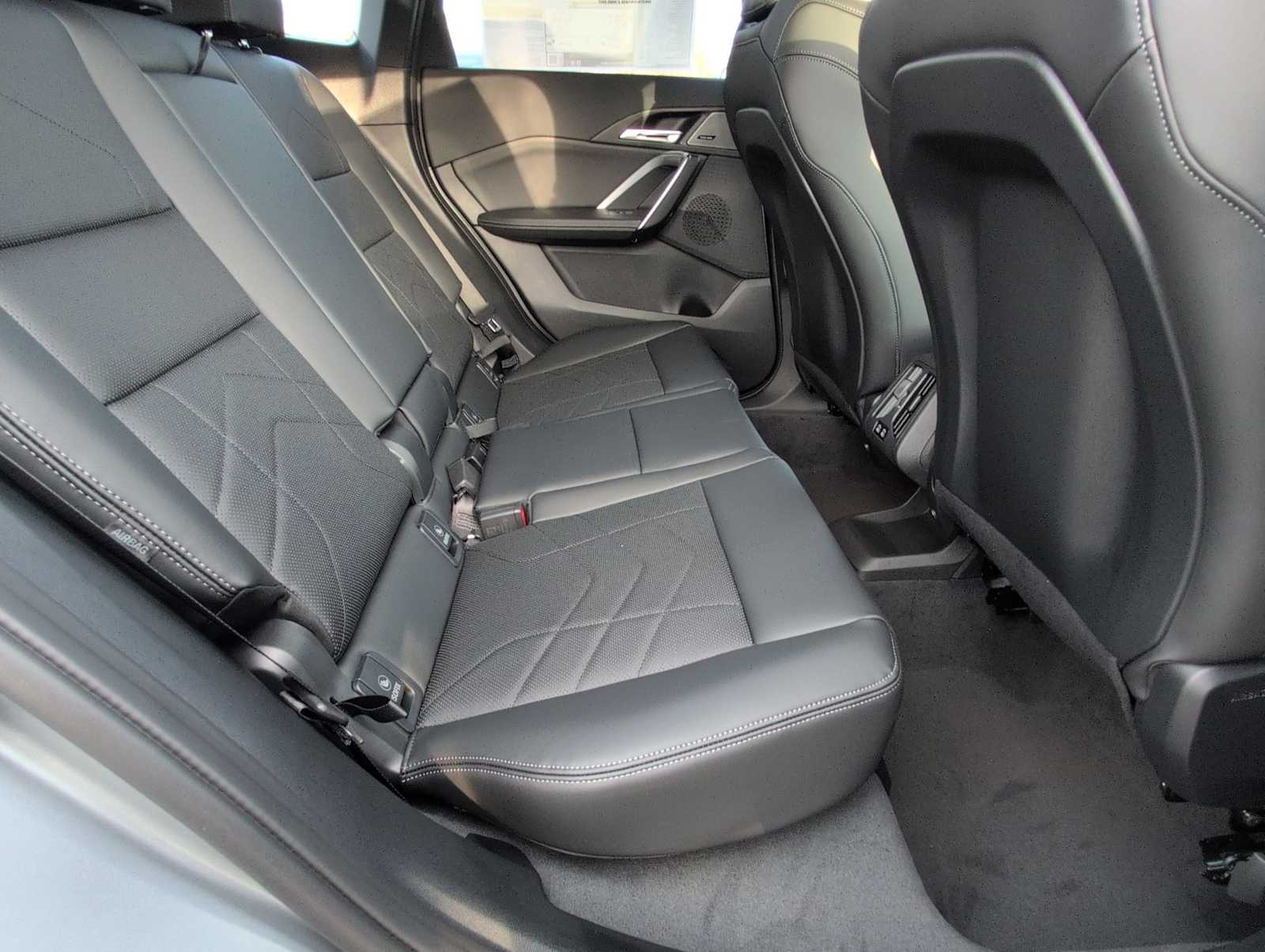 Thumbnail: 2026 BMW X1 - 20