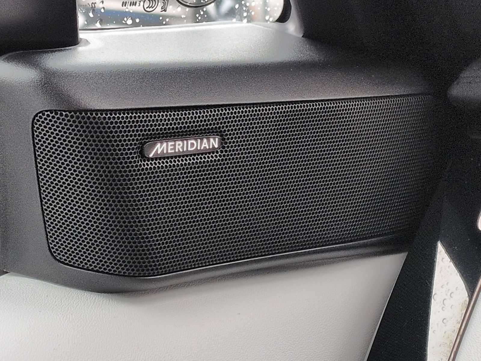 Thumbnail: 2023 Land Rover Range Rover Sport - 33