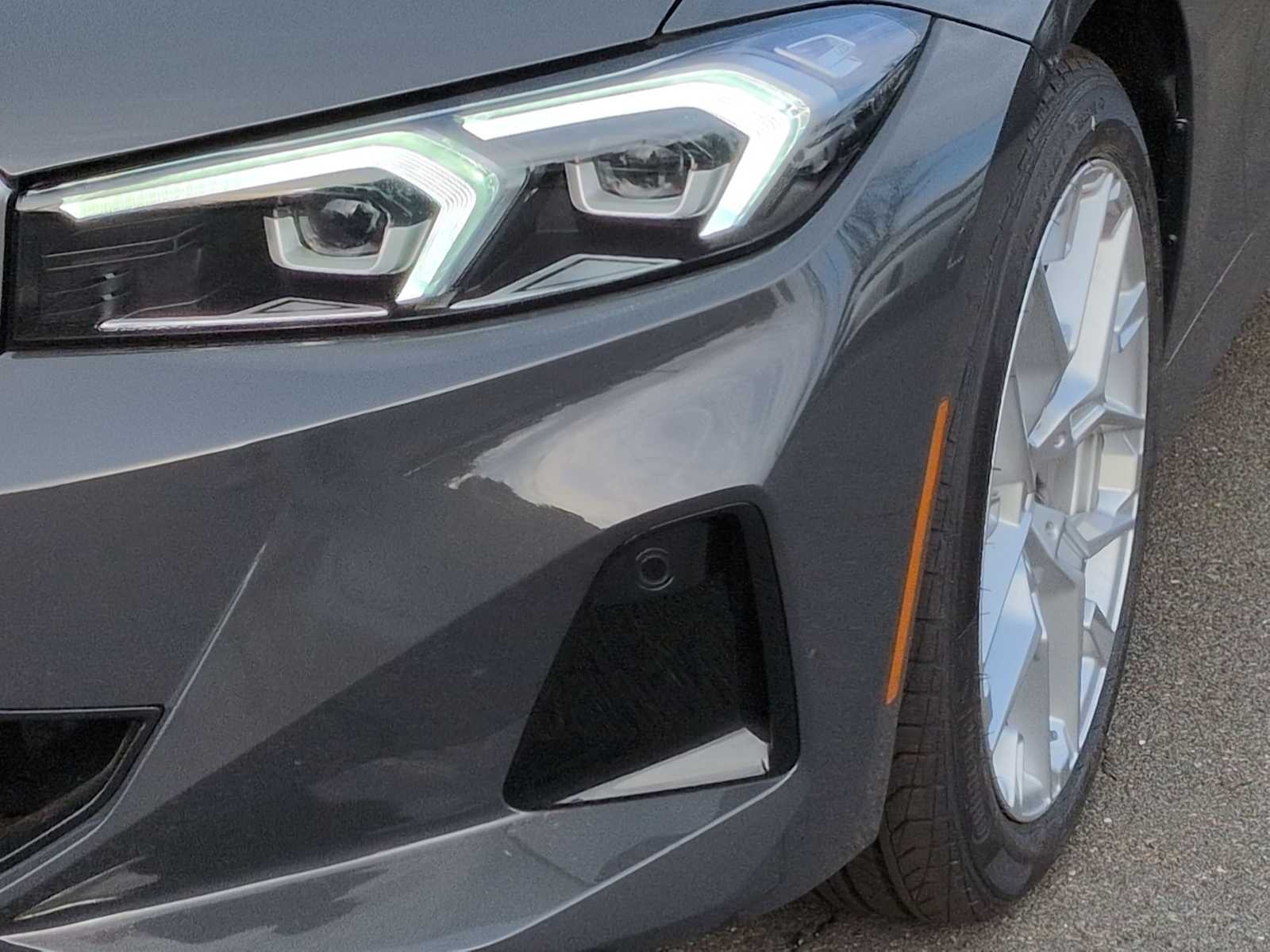 Thumbnail: 2026 BMW 3 Series - 11