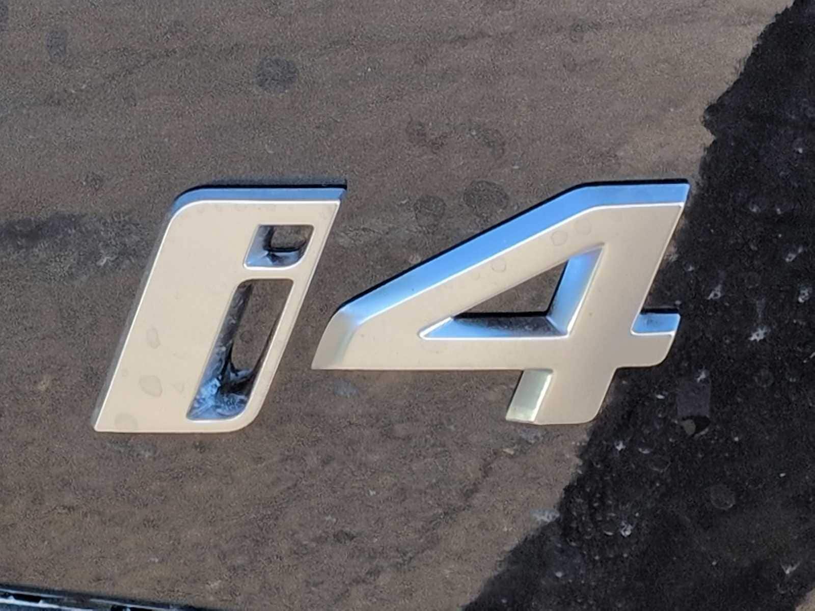 Thumbnail: 2026 BMW i4 - 13