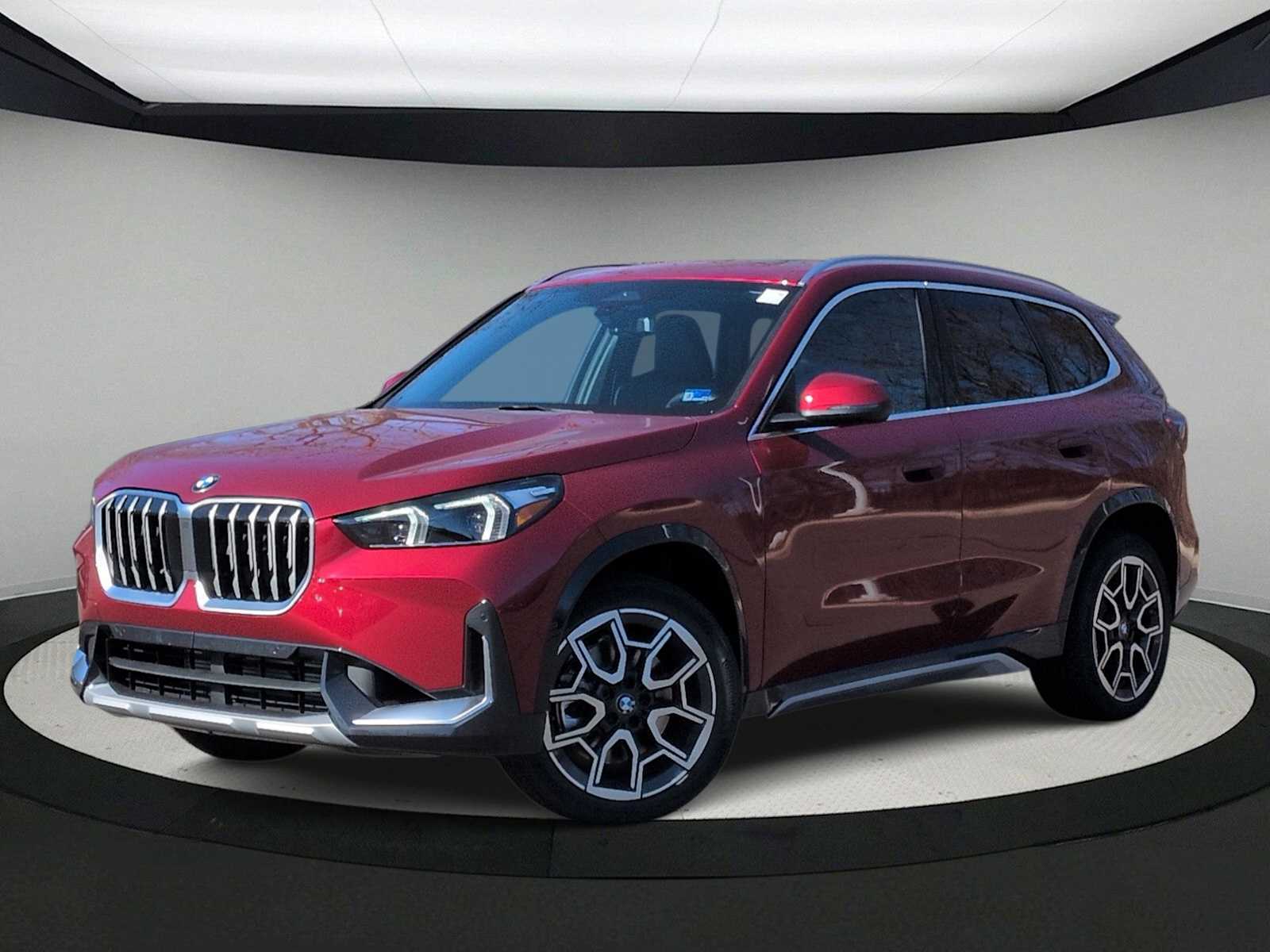 Thumbnail: 2026 BMW X1 - 1