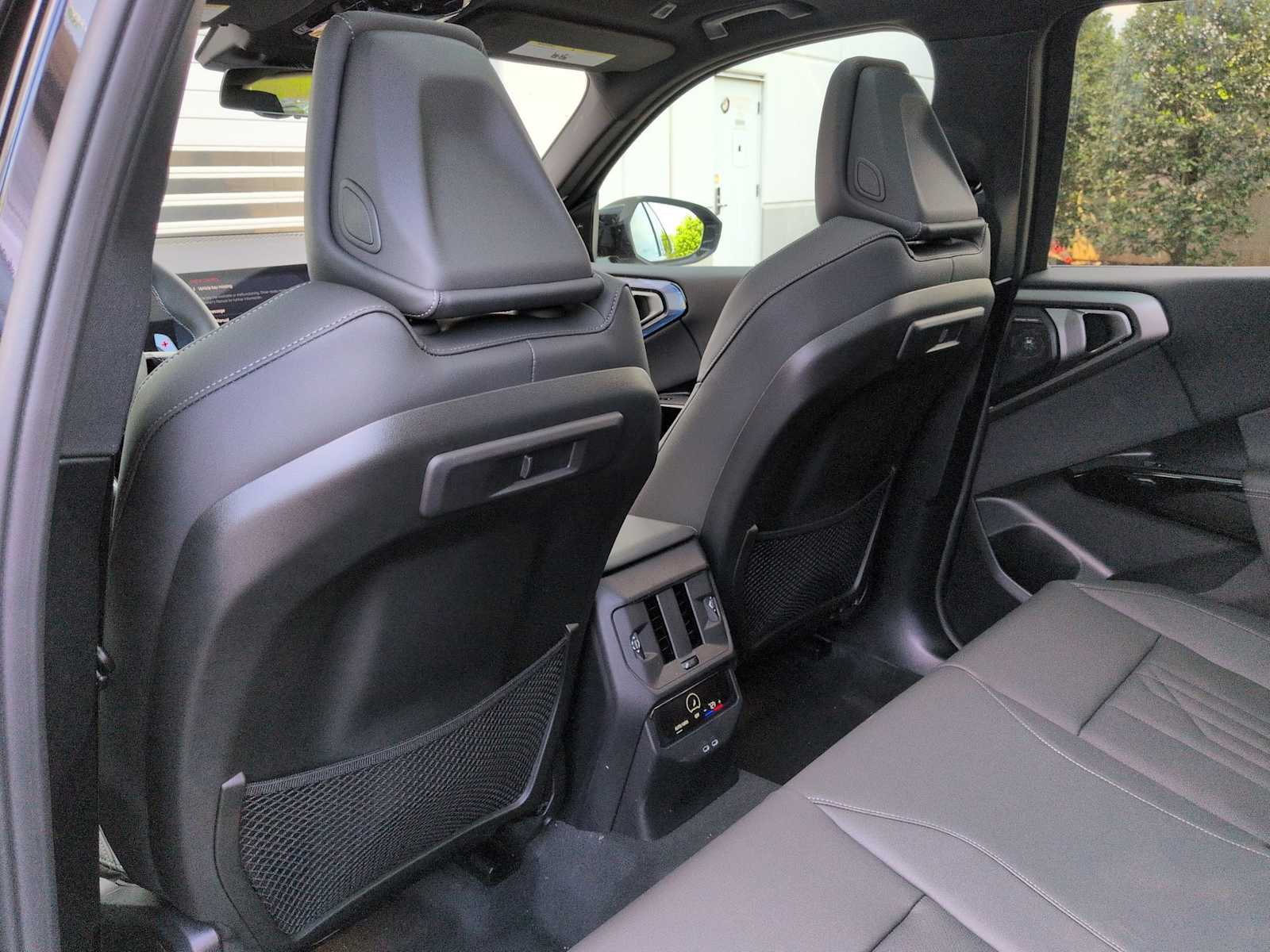 Thumbnail: 2026 BMW X3 - 19