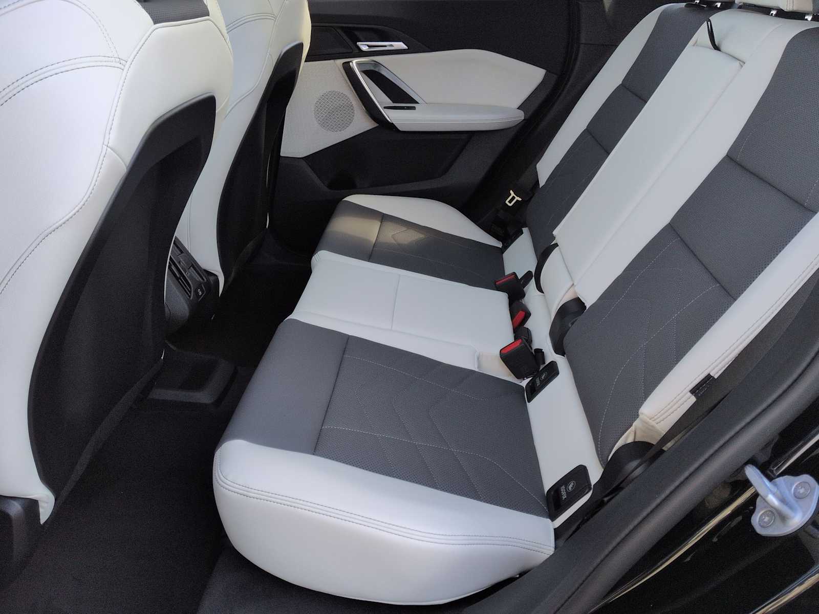 Thumbnail: 2026 BMW X1 - 21