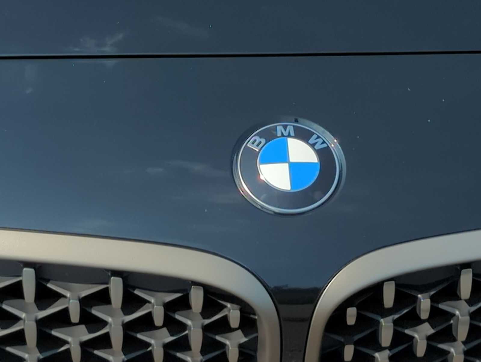 Thumbnail: 2022 BMW Z4 - 12