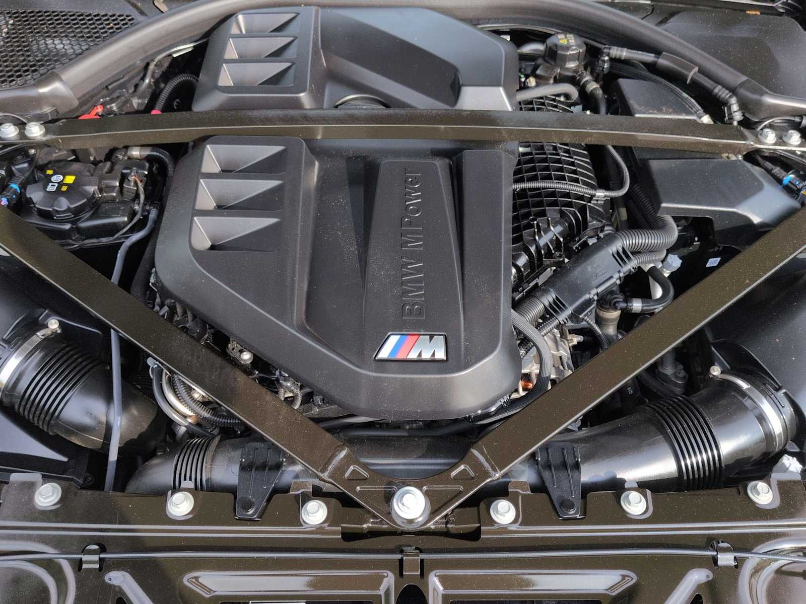 Thumbnail: 2023 BMW M4 - 16