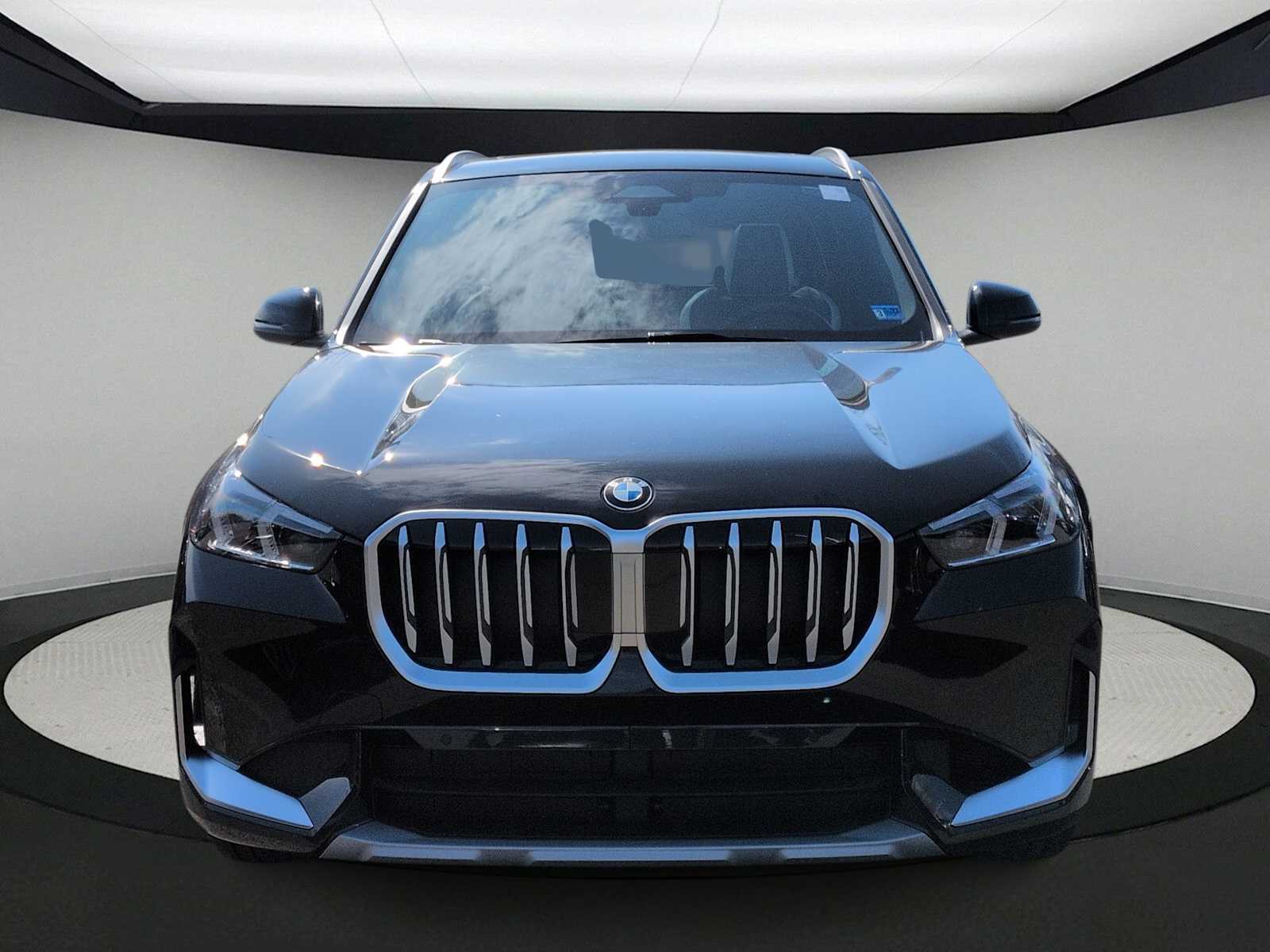 Thumbnail: 2026 BMW X1 - 3