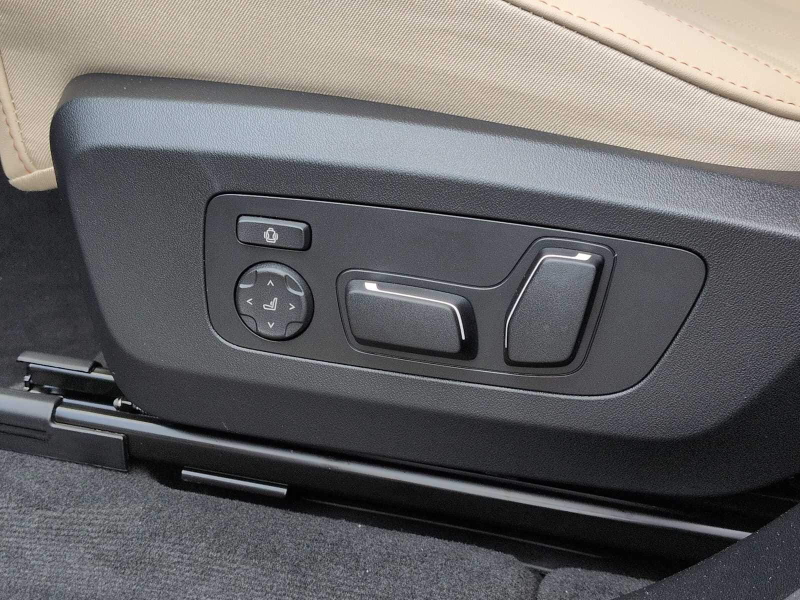 Thumbnail: 2026 BMW X3 - 18