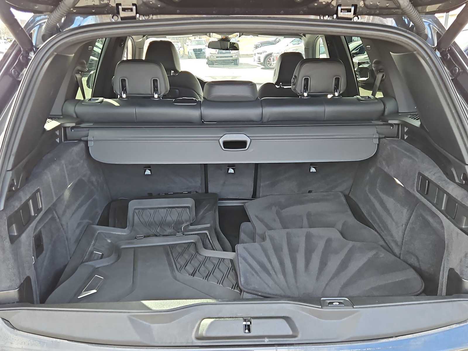 Thumbnail: 2020 BMW X5 - 33