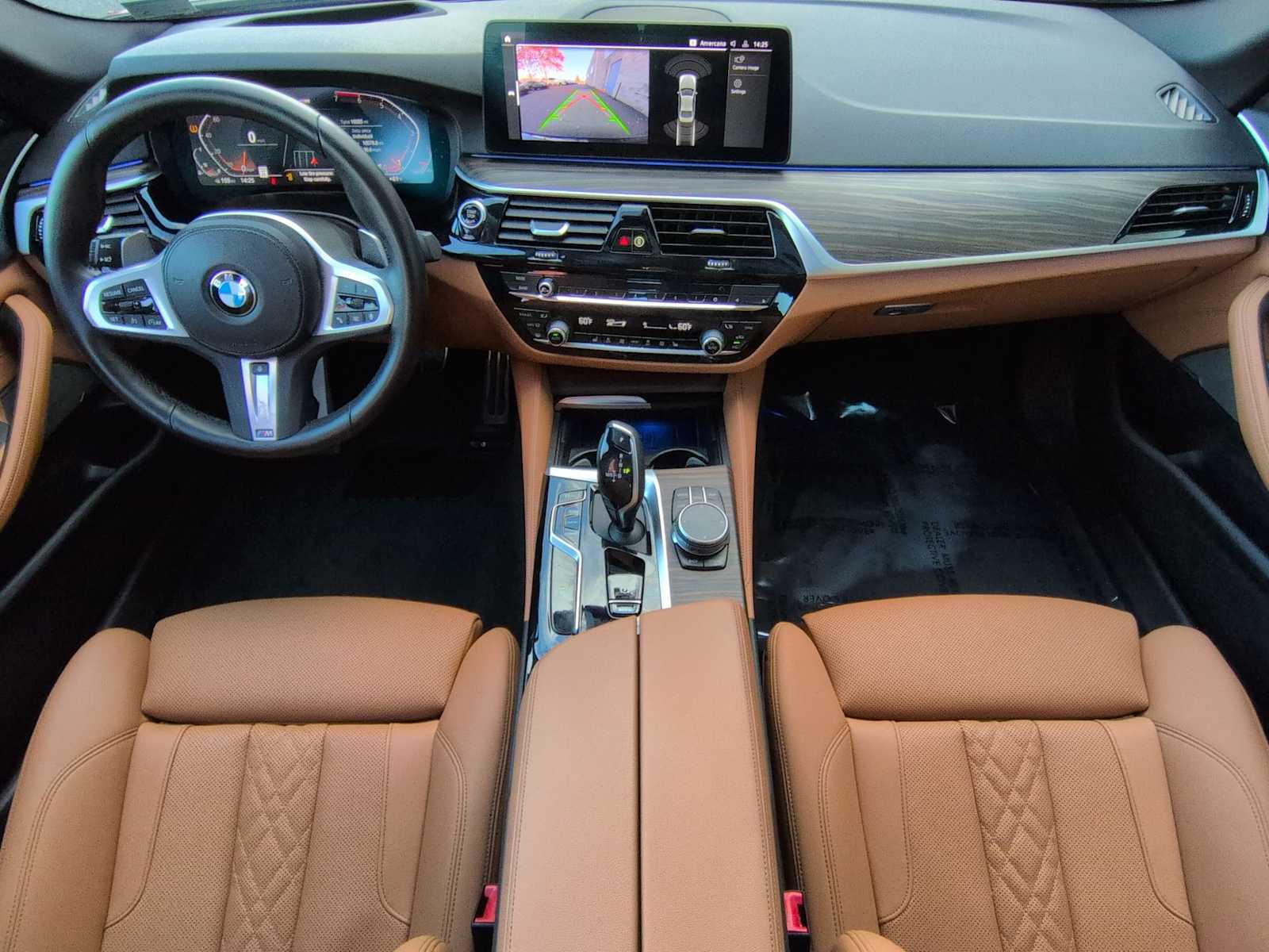 Thumbnail: 2023 BMW 5 Series - 16