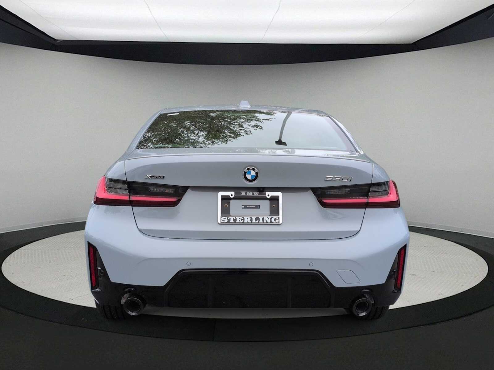 Thumbnail: 2026 BMW 3 Series - 7