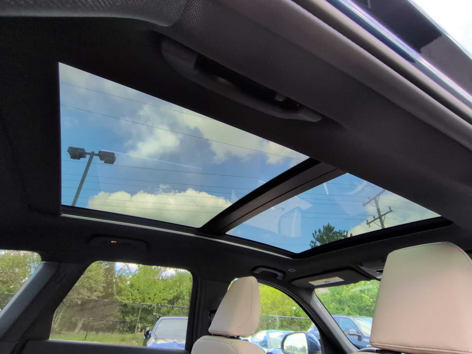 Thumbnail: 2025 BMW X1 - 22