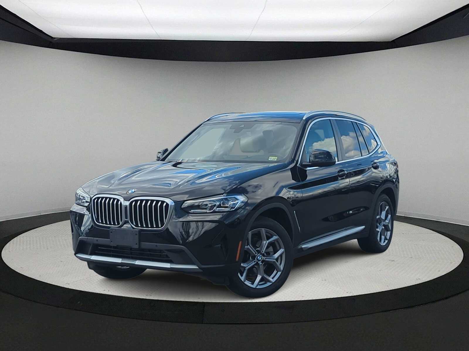 Thumbnail: 2022 BMW X3 - 1