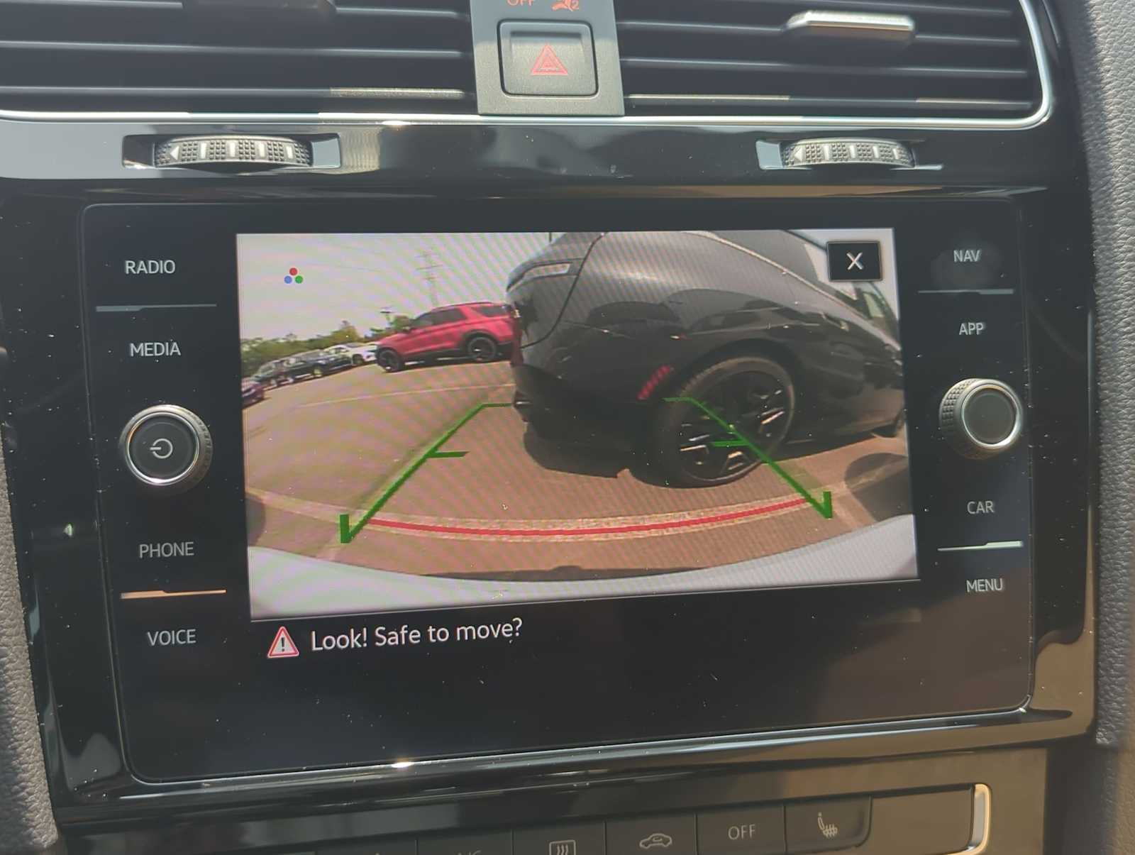 2021 Volkswagen Golf GTI SE 22