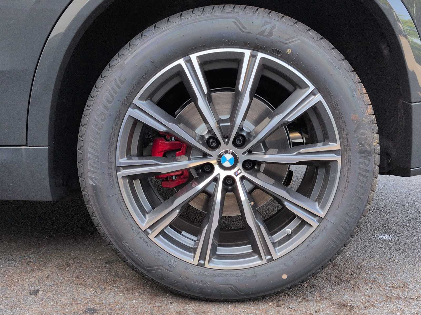 Thumbnail: 2026 BMW X5 - 14
