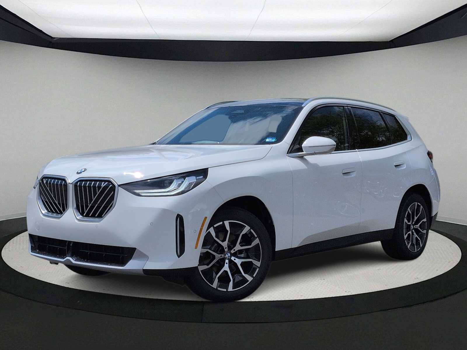 Thumbnail: 2026 BMW X3 - 1