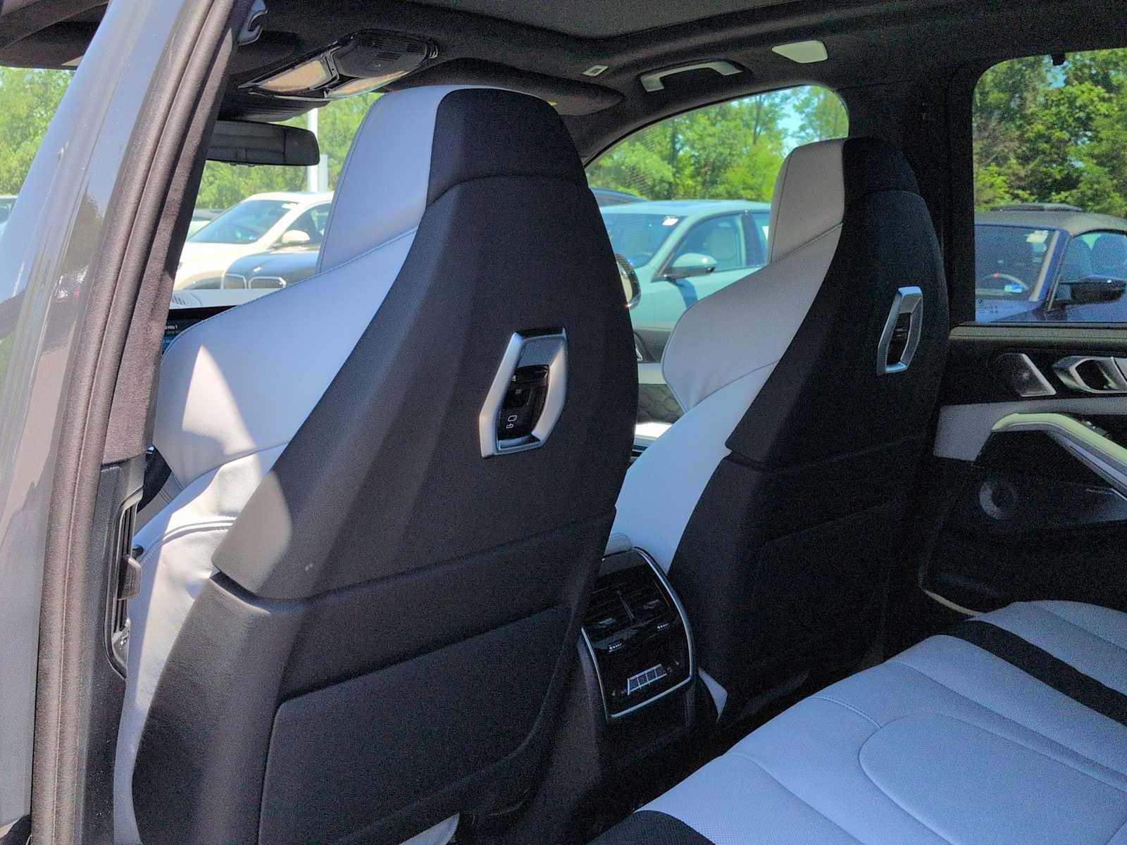 Thumbnail: 2026 BMW X5 - 19