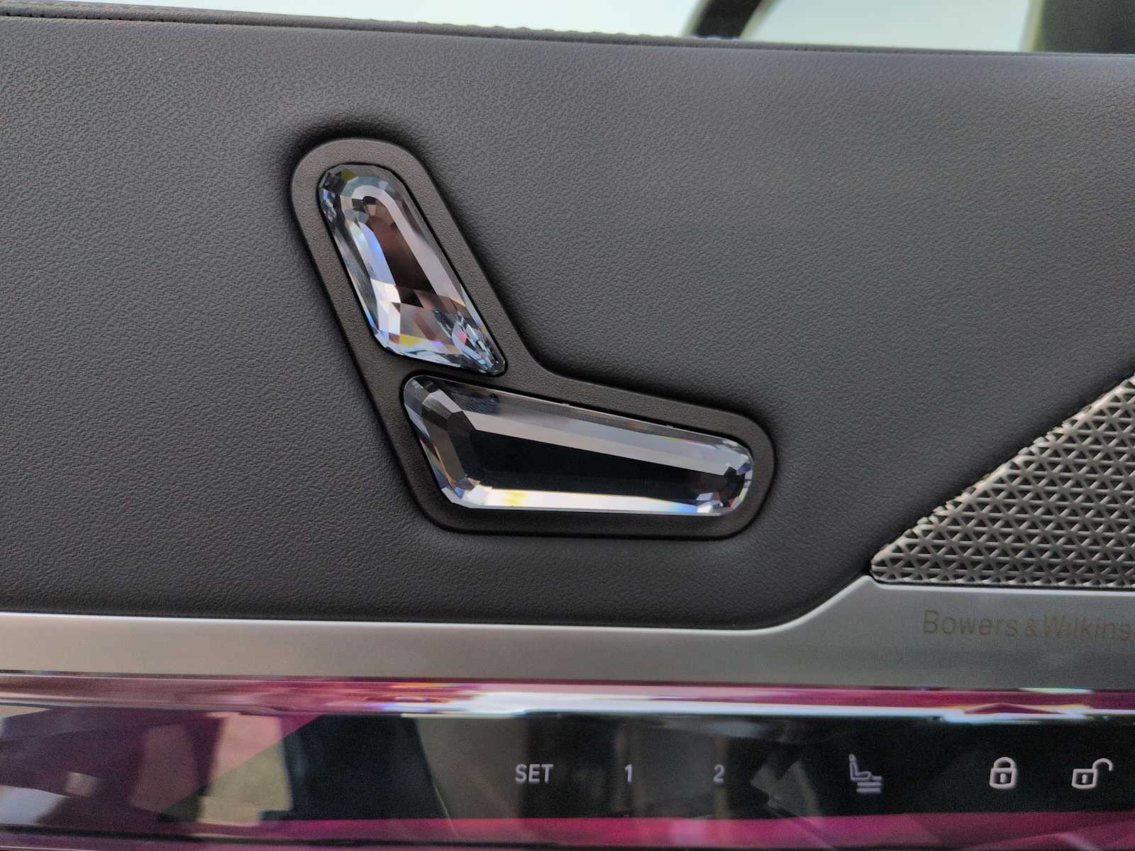 Thumbnail: 2023 BMW 7 Series - 18