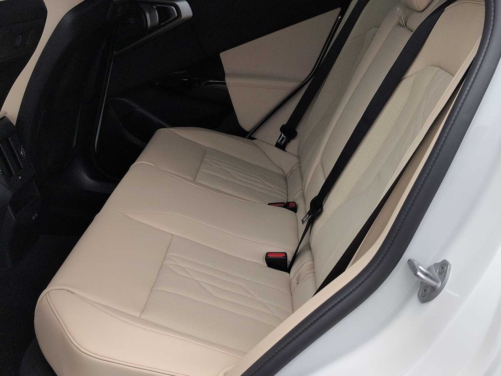 Thumbnail: 2026 BMW X3 - 21