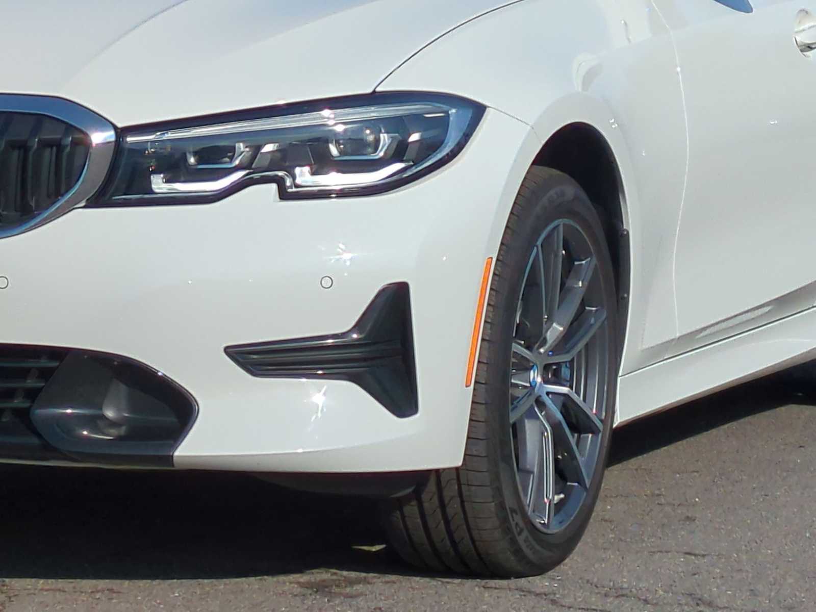 Thumbnail: 2022 BMW 3 Series - 11